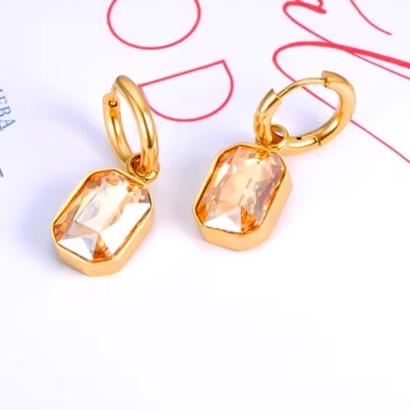 Anthropologie Elegant Gold Hoop Earrings with Amber Gemstone - Picture 5 of 7